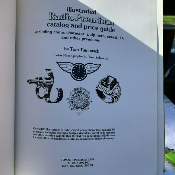 Tomart's Illustrated Radio Premium Catalog and Price Guide Hardcover Book 1989 - Picture 3 of 4